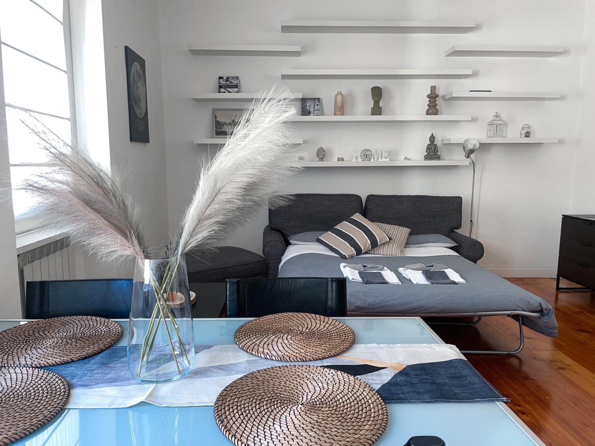 Domus Montebello — Foto 1